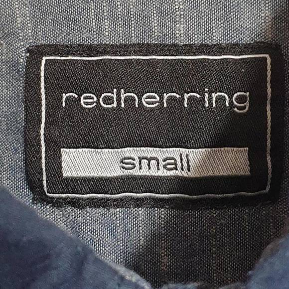 Red Herring Short Sleeved Blue Shirt UK Small - Picture 4 of 4